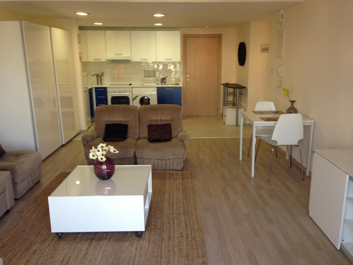 Zavos Colours Boutique Apartments Limassol Pokój zdjęcie